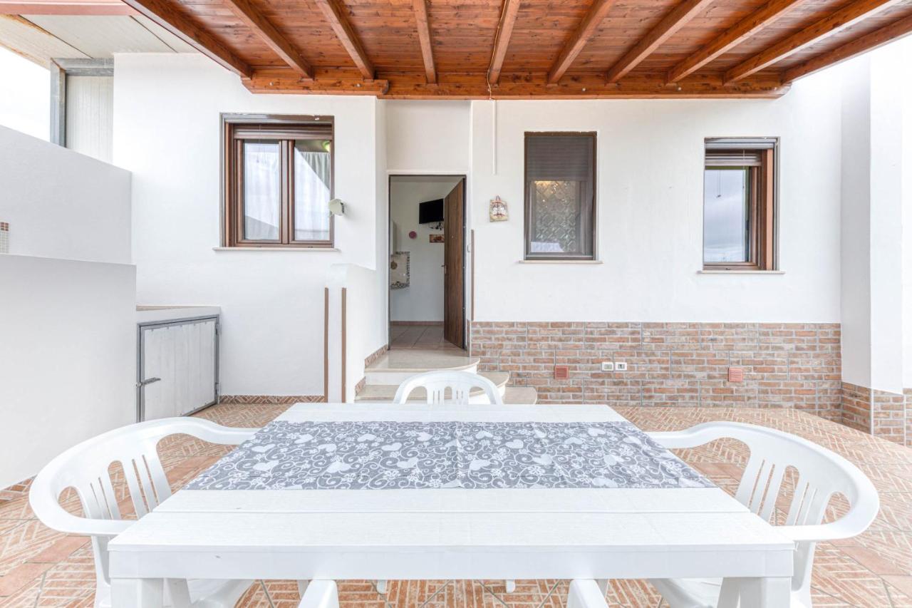 Villetta Climatizzata Mar Torre San Giovanni Ugento Luaran gambar